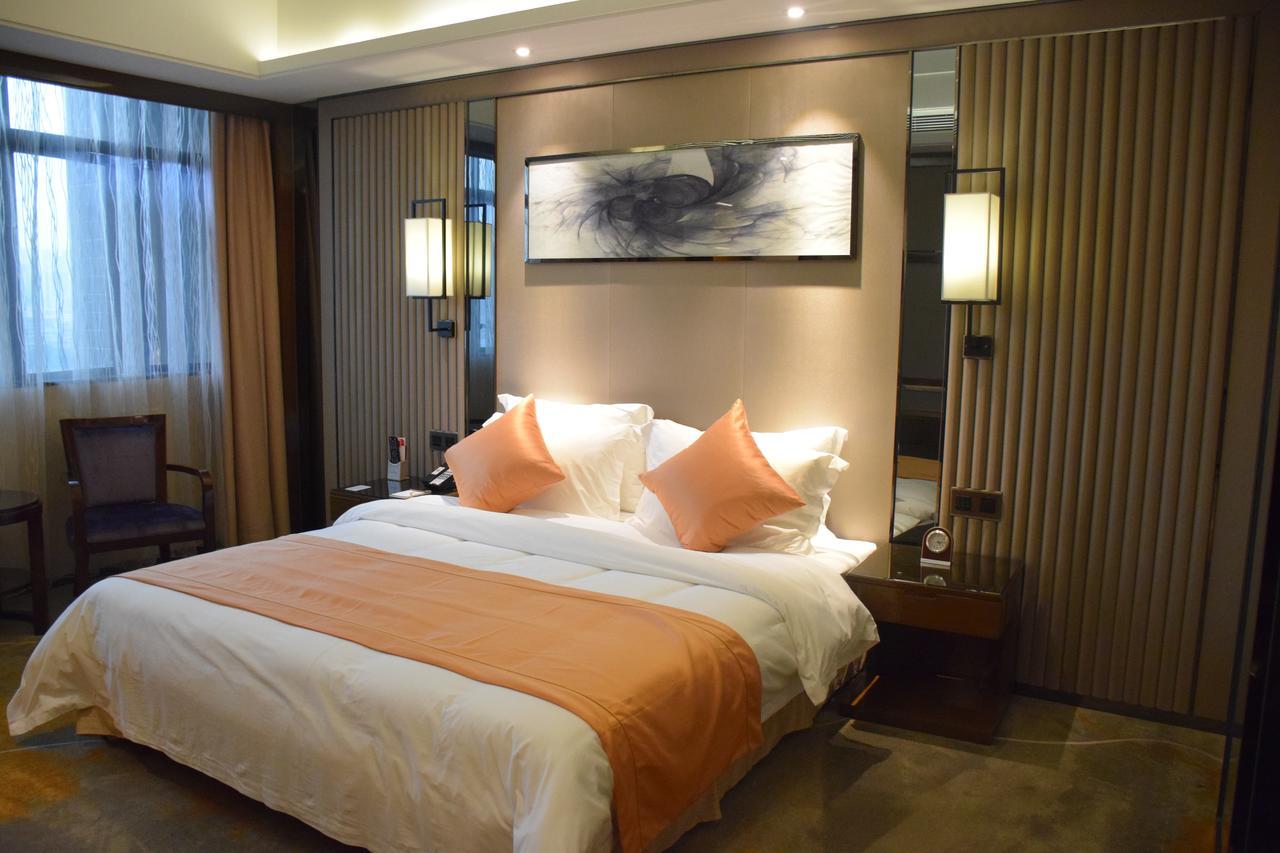 Ramada Foshan Hotel Exterior foto